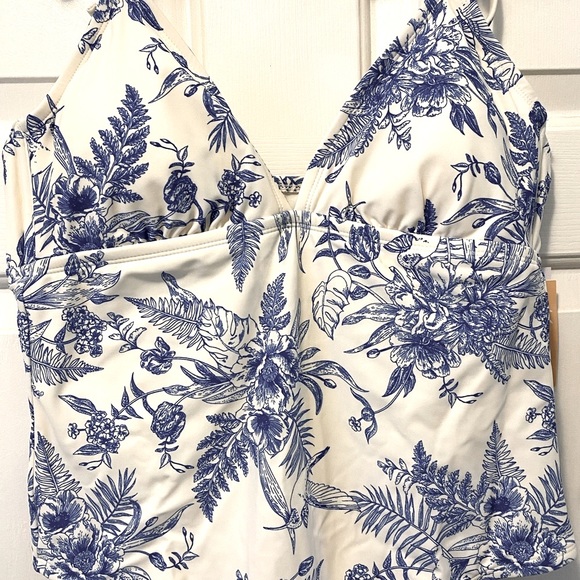 Kona Sol Other - NWT Kona Sol swimsuit, one piece, size L (12-14), white/blue
